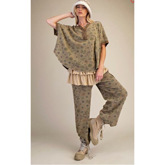 easel Pants - Easesl womens Set PRINTED WASHED WAFFLE PANTS / TOP Floral Olive Mineral wash